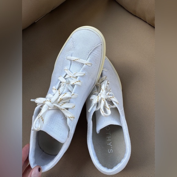 Rothy’s The Lace Up Sneaker Women’s Size 7,5 White Knit Shoes Navy Blue - Picture 2 of 16